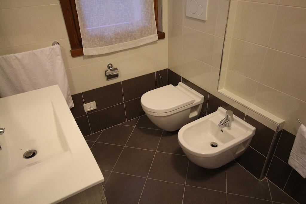 Residence Boschetti Manerba del Garda Pokoj fotografie
