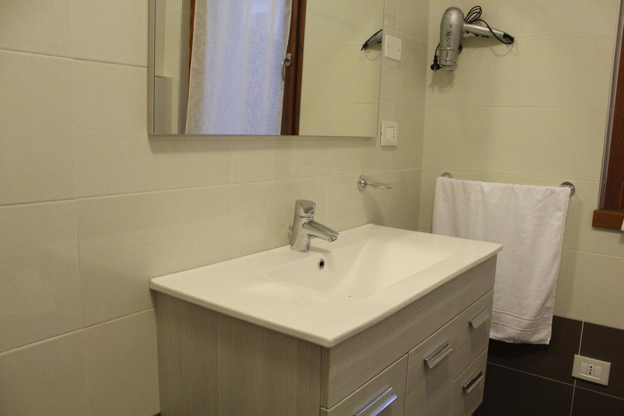 Residence Boschetti Manerba del Garda Pokoj fotografie